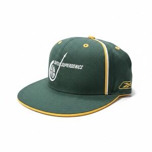 VTG Seattle Supersonics Reebok Hat 7 1/2‎ NBA Green Yellow Snapback Cap Sonics